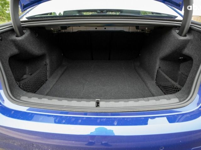 БМВ 3 Серия, объемом двигателя 0 л и пробегом 0 тыс. км за 50417 $, фото 9 на Automoto.ua