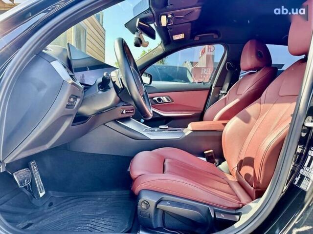 БМВ 3 Серия, объемом двигателя 2 л и пробегом 36 тыс. км за 45999 $, фото 7 на Automoto.ua