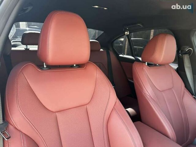 БМВ 3 Серия, объемом двигателя 2 л и пробегом 36 тыс. км за 45999 $, фото 15 на Automoto.ua