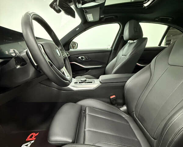 БМВ 3 Серия, объемом двигателя 2 л и пробегом 35 тыс. км за 43500 $, фото 26 на Automoto.ua