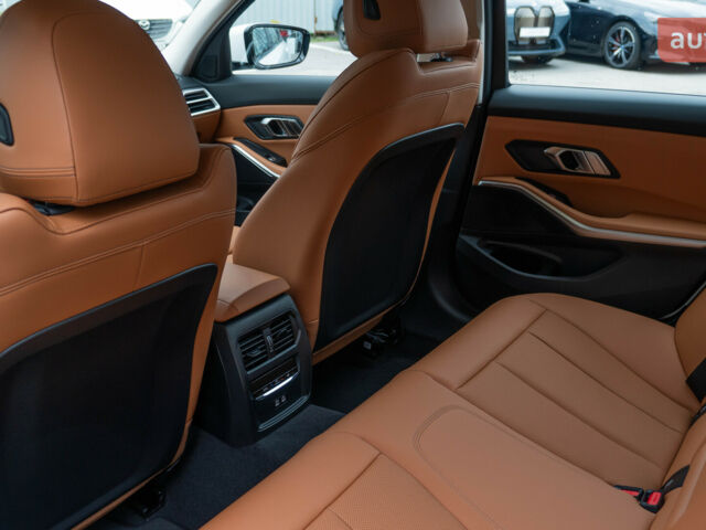 БМВ 3 Серия, объемом двигателя 2 л и пробегом 0 тыс. км за 44671 $, фото 25 на Automoto.ua