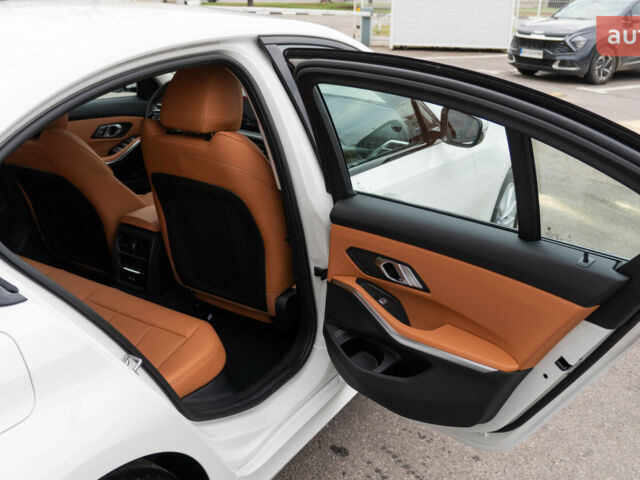 БМВ 3 Серия, объемом двигателя 2 л и пробегом 0 тыс. км за 44671 $, фото 31 на Automoto.ua