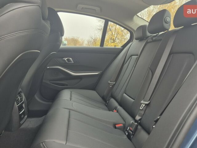 БМВ 3 Серия, объемом двигателя 2 л и пробегом 0 тыс. км за 42340 $, фото 13 на Automoto.ua