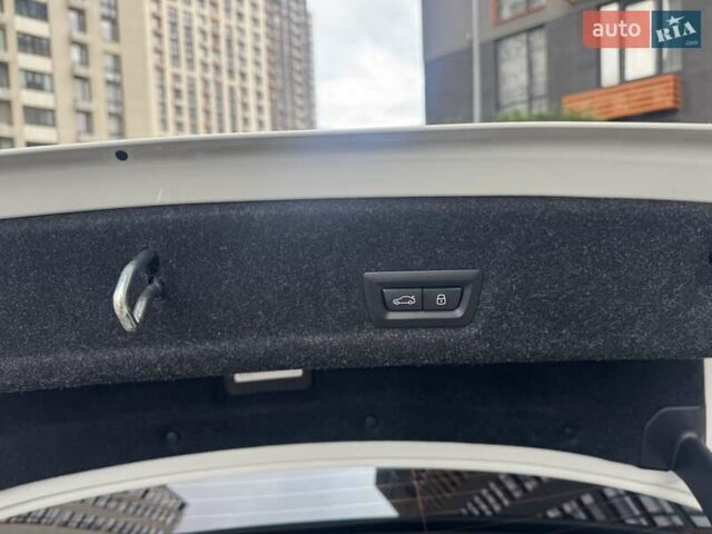 БМВ 3 Серія, об'ємом двигуна 2 л та пробігом 9 тис. км за 53500 $, фото 34 на Automoto.ua