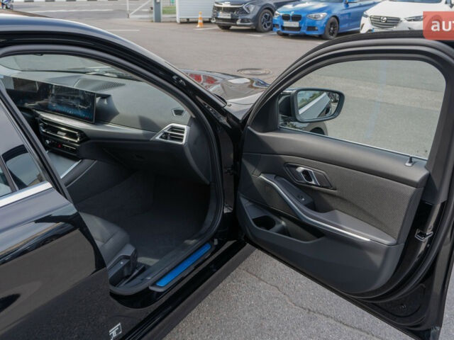 БМВ 3 Серия, объемом двигателя 2 л и пробегом 0 тыс. км за 39097 $, фото 26 на Automoto.ua