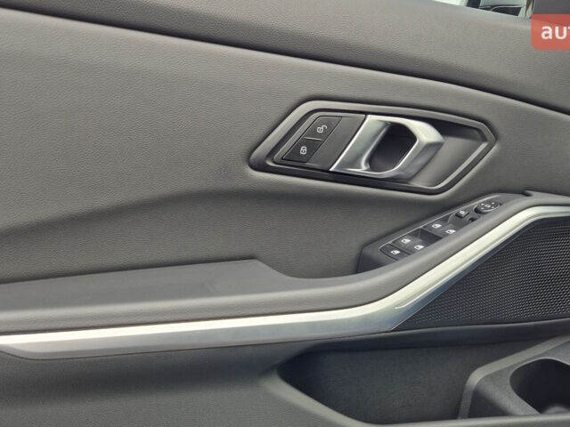 БМВ 3 Серия, объемом двигателя 2 л и пробегом 0 тыс. км за 48284 $, фото 14 на Automoto.ua