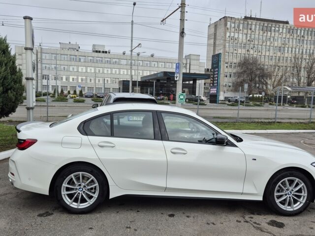 БМВ 3 Серія, об'ємом двигуна 2 л та пробігом 0 тис. км за 45832 $, фото 7 на Automoto.ua