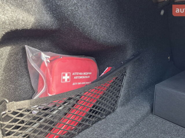 БМВ 3 Серия, объемом двигателя 2 л и пробегом 0 тыс. км за 52186 $, фото 26 на Automoto.ua