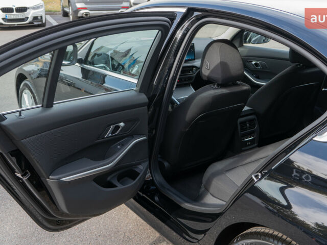 БМВ 3 Серия, объемом двигателя 2 л и пробегом 0 тыс. км за 39097 $, фото 18 на Automoto.ua