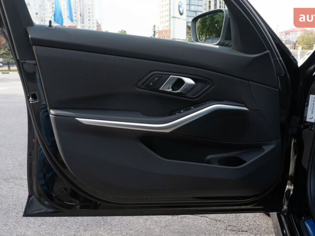 БМВ 3 Серия, объемом двигателя 2 л и пробегом 0 тыс. км за 39097 $, фото 6 на Automoto.ua