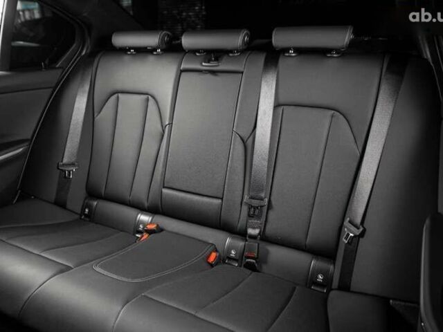 БМВ 3 Серія, об'ємом двигуна 3 л та пробігом 4 тис. км за 71900 $, фото 12 на Automoto.ua