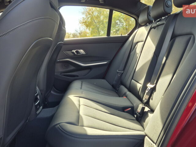 БМВ 3 Серия, объемом двигателя 2 л и пробегом 0 тыс. км за 52186 $, фото 12 на Automoto.ua