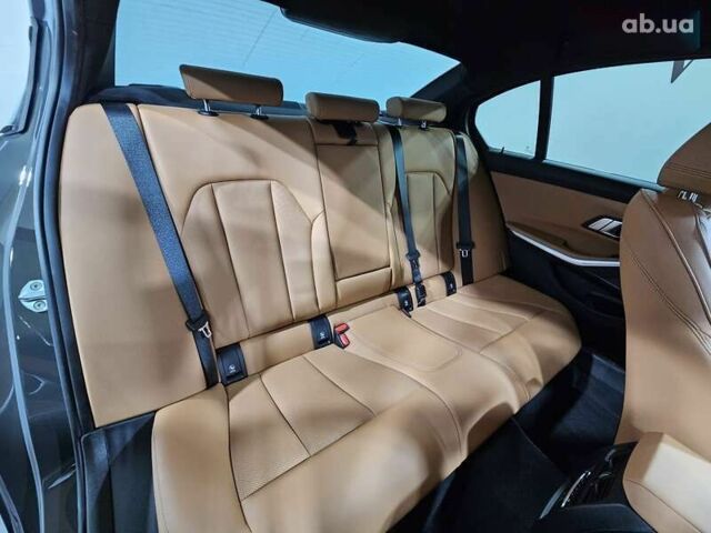 БМВ 3 Серія, об'ємом двигуна 0 л та пробігом 9 тис. км за 65999 $, фото 6 на Automoto.ua