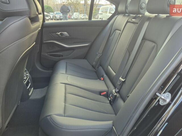 БМВ 3 Серия, объемом двигателя 2 л и пробегом 0 тыс. км за 49717 $, фото 12 на Automoto.ua