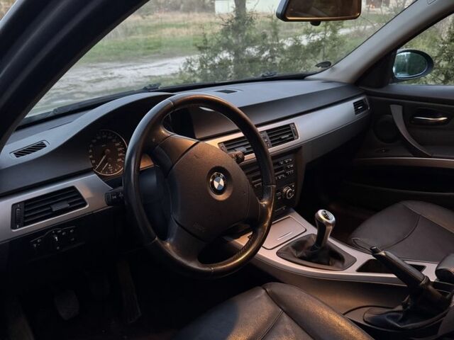 БМВ 3 Серия, объемом двигателя 2 л и пробегом 297 тыс. км за 3600 $, фото 7 на Automoto.ua