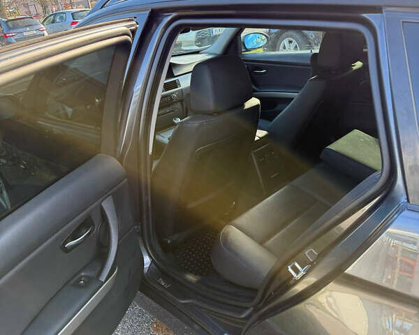 БМВ 3 Серия, объемом двигателя 2 л и пробегом 260 тыс. км за 7192 $, фото 11 на Automoto.ua