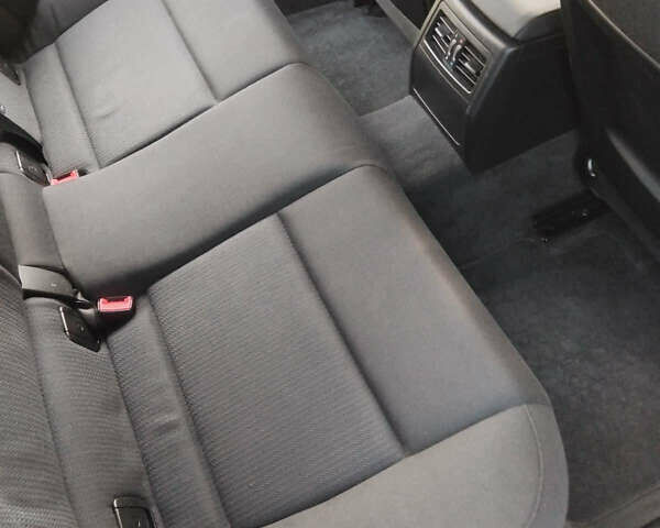 БМВ 3 Серія, об'ємом двигуна 2 л та пробігом 300 тис. км за 7900 $, фото 9 на Automoto.ua