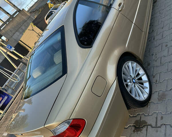 Желтый БМВ 3 Серия, объемом двигателя 2 л и пробегом 216 тыс. км за 6250 $, фото 4 на Automoto.ua