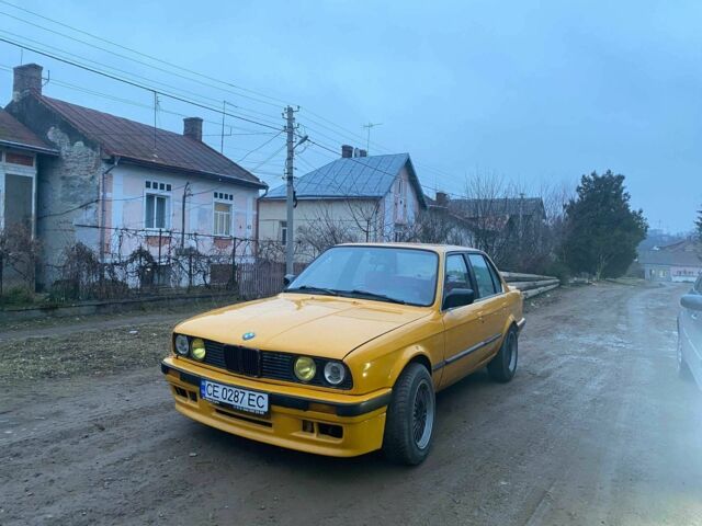 Желтый БМВ 3 Серия, объемом двигателя 1.8 л и пробегом 250 тыс. км за 2500 $, фото 1 на Automoto.ua