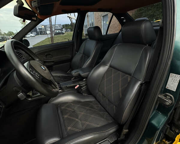 Желтый БМВ 3 Серия, объемом двигателя 2.5 л и пробегом 266 тыс. км за 8500 $, фото 40 на Automoto.ua