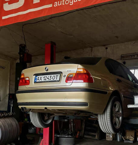 Желтый БМВ 3 Серия, объемом двигателя 1.9 л и пробегом 286 тыс. км за 4999 $, фото 1 на Automoto.ua