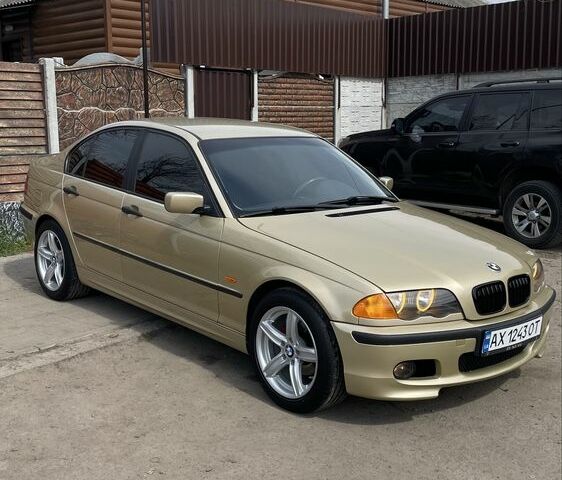 Желтый БМВ 3 Серия, объемом двигателя 1.9 л и пробегом 293 тыс. км за 4999 $, фото 6 на Automoto.ua