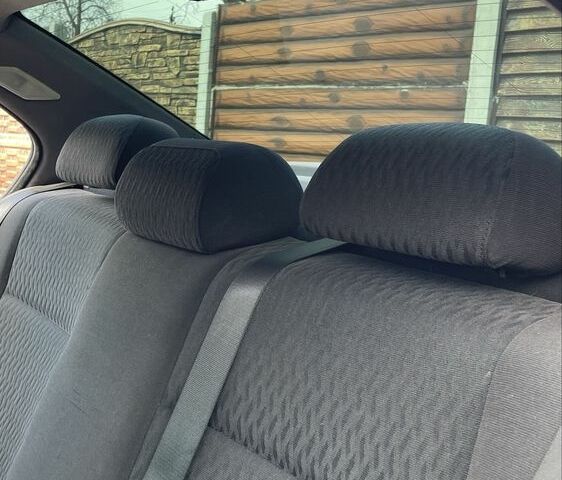 Желтый БМВ 3 Серия, объемом двигателя 1.9 л и пробегом 293 тыс. км за 4999 $, фото 9 на Automoto.ua