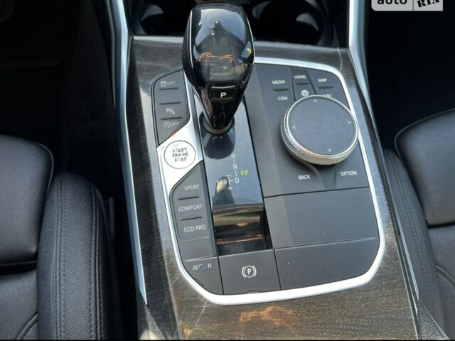 Серый БМВ 3 Серия, объемом двигателя 2 л и пробегом 50 тыс. км за 32300 $, фото 12 на Automoto.ua