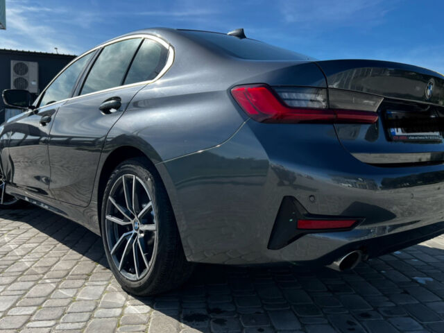 Серый БМВ 3 Серия, объемом двигателя 2 л и пробегом 50 тыс. км за 32300 $, фото 7 на Automoto.ua