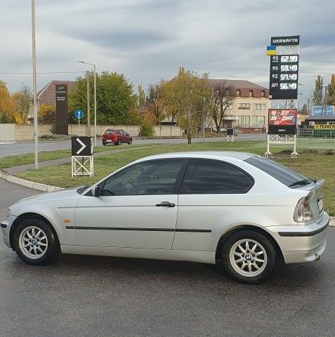 Сірий БМВ 3 Серія, об'ємом двигуна 2 л та пробігом 210 тис. км за 4100 $, фото 5 на Automoto.ua