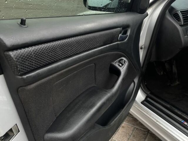 Серый БМВ 3 Серия, объемом двигателя 2 л и пробегом 398 тыс. км за 3499 $, фото 8 на Automoto.ua