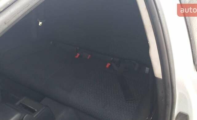 Серый БМВ 3 Серия, объемом двигателя 1.8 л и пробегом 246 тыс. км за 6492 $, фото 7 на Automoto.ua