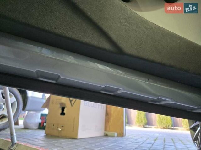 Серый БМВ 3 Серия, объемом двигателя 2 л и пробегом 145 тыс. км за 8200 $, фото 29 на Automoto.ua