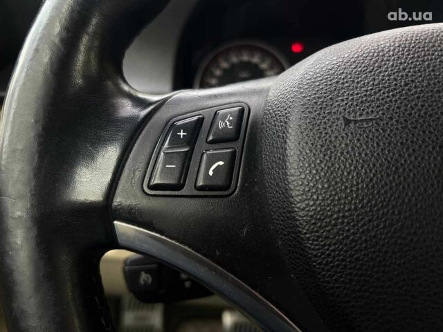 БМВ 3 Серия 2007 в Киеве на Automoto.ua Серый БМВ 3 Серия, объемом двигателя 3 л и пробегом 215 тыс. км за 11990 $, фото 12 на Automoto.ua