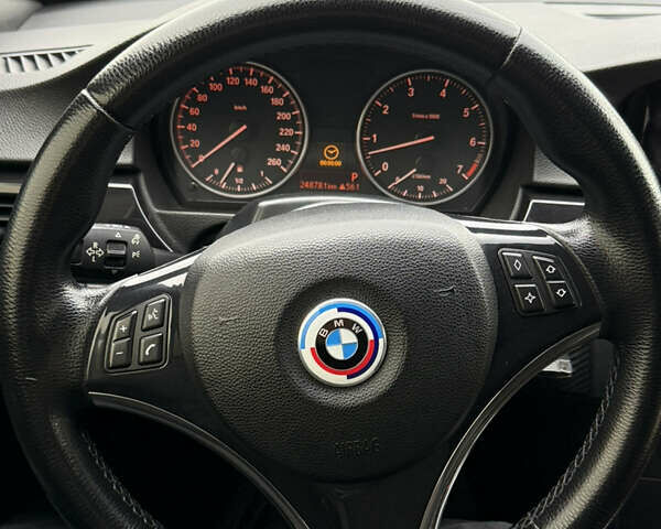 Серый БМВ 3 Серия, объемом двигателя 2 л и пробегом 248 тыс. км за 9999 $, фото 9 на Automoto.ua