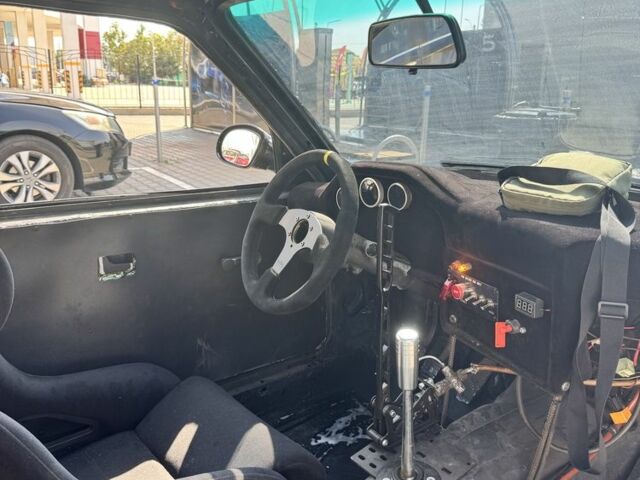 Сірий БМВ 3 Серія, об'ємом двигуна 1.8 л та пробігом 1000 тис. км за 5300 $, фото 3 на Automoto.ua