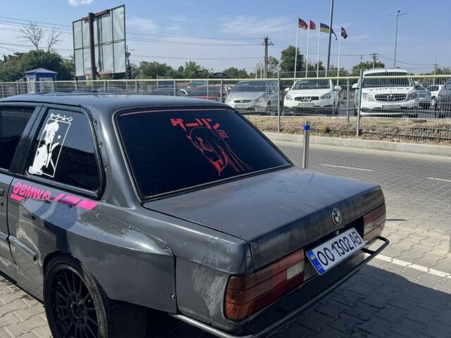 Сірий БМВ 3 Серія, об'ємом двигуна 1.8 л та пробігом 1000 тис. км за 5300 $, фото 2 на Automoto.ua