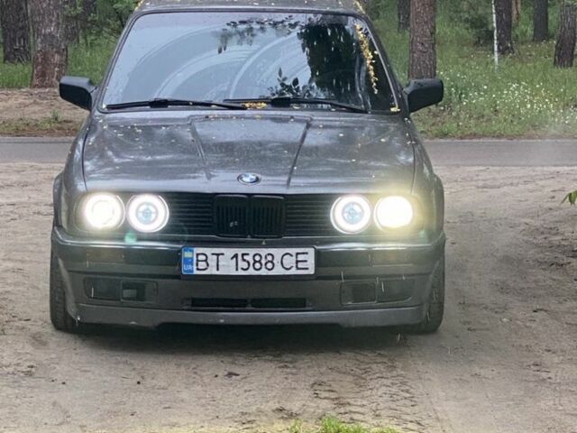 Серый БМВ 3 Серия, объемом двигателя 2.5 л и пробегом 999 тыс. км за 4874 $, фото 9 на Automoto.ua