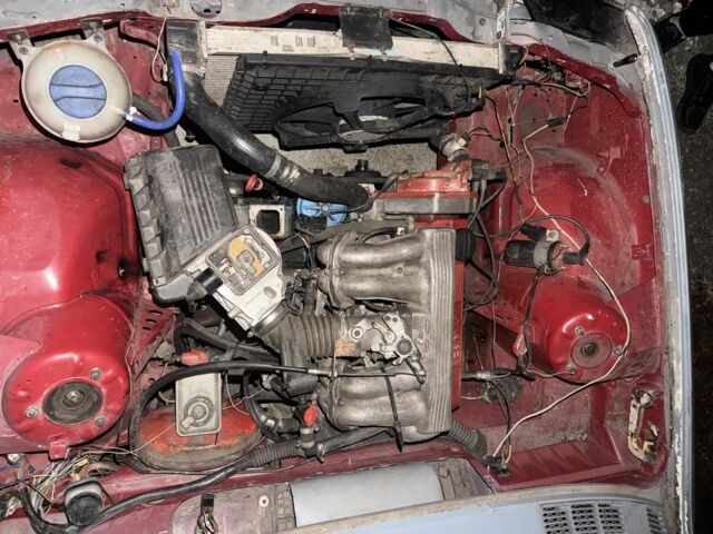 Серый БМВ 3 Серия, объемом двигателя 0 л и пробегом 100 тыс. км за 1150 $, фото 7 на Automoto.ua