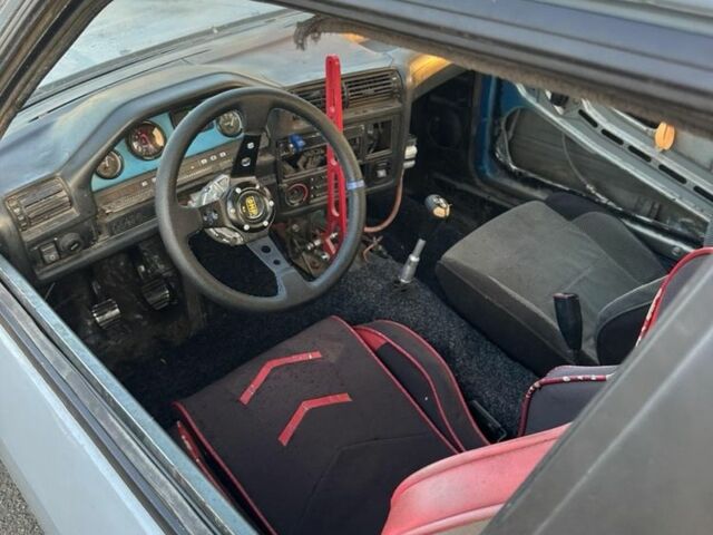 Серый БМВ 3 Серия, объемом двигателя 0 л и пробегом 100 тыс. км за 1150 $, фото 2 на Automoto.ua