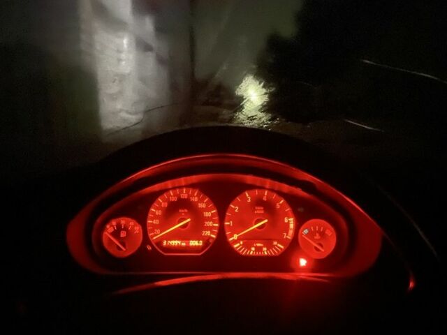 Сірий БМВ 3 Серія, об'ємом двигуна 2 л та пробігом 320 тис. км за 600 $, фото 2 на Automoto.ua