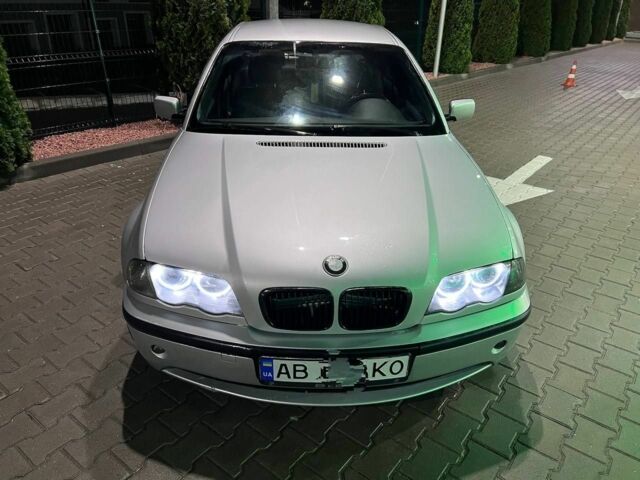 Серый БМВ 3 Серия, объемом двигателя 2.2 л и пробегом 180 тыс. км за 3900 $, фото 4 на Automoto.ua