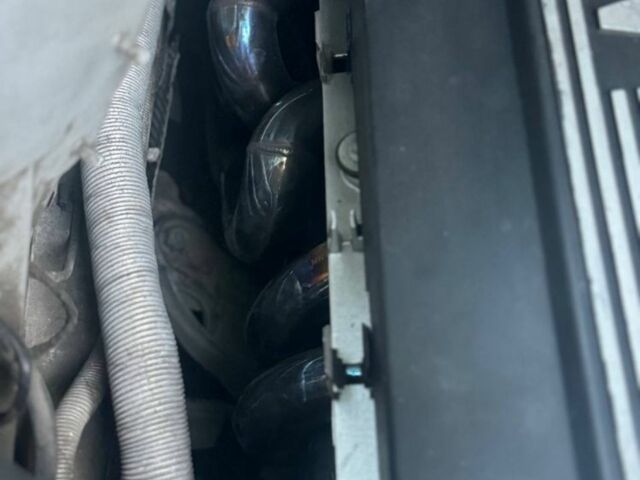 Серый БМВ 3 Серия, объемом двигателя 2.5 л и пробегом 250 тыс. км за 6300 $, фото 3 на Automoto.ua