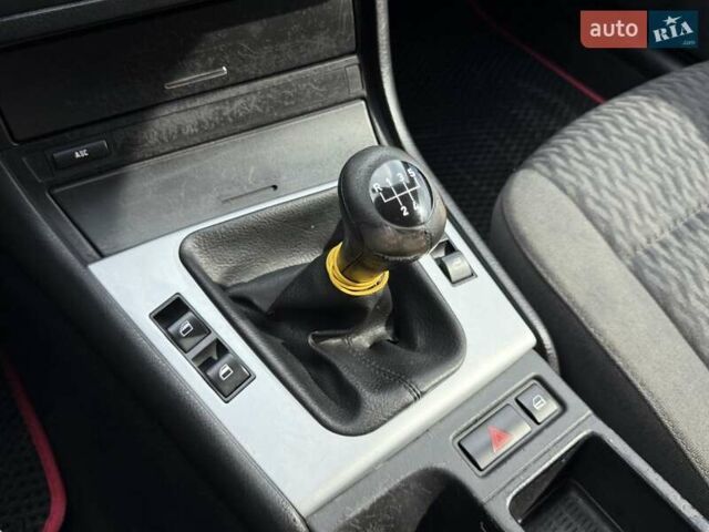 Сірий БМВ 3 Серія, об'ємом двигуна 1.9 л та пробігом 183 тис. км за 6200 $, фото 13 на Automoto.ua