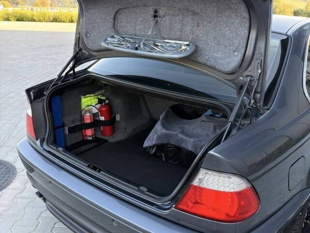 Серый БМВ 3 Серия, объемом двигателя 2.2 л и пробегом 222 тыс. км за 8200 $, фото 22 на Automoto.ua