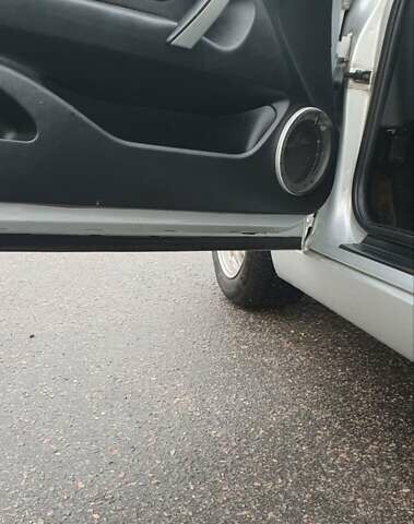 Сірий БМВ 3 Серія, об'ємом двигуна 2 л та пробігом 230 тис. км за 4100 $, фото 11 на Automoto.ua