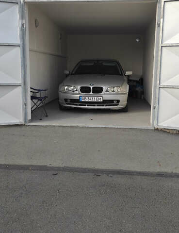 Серый БМВ 3 Серия, объемом двигателя 2.2 л и пробегом 206 тыс. км за 7100 $, фото 3 на Automoto.ua