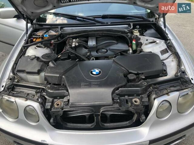 Сірий БМВ 3 Серія, об'ємом двигуна 1.8 л та пробігом 266 тис. км за 4300 $, фото 9 на Automoto.ua