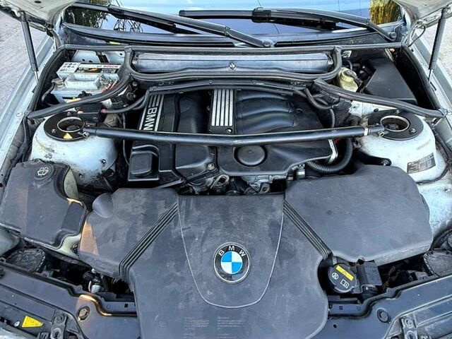 Сірий БМВ 3 Серія, об'ємом двигуна 2 л та пробігом 320 тис. км за 5300 $, фото 3 на Automoto.ua