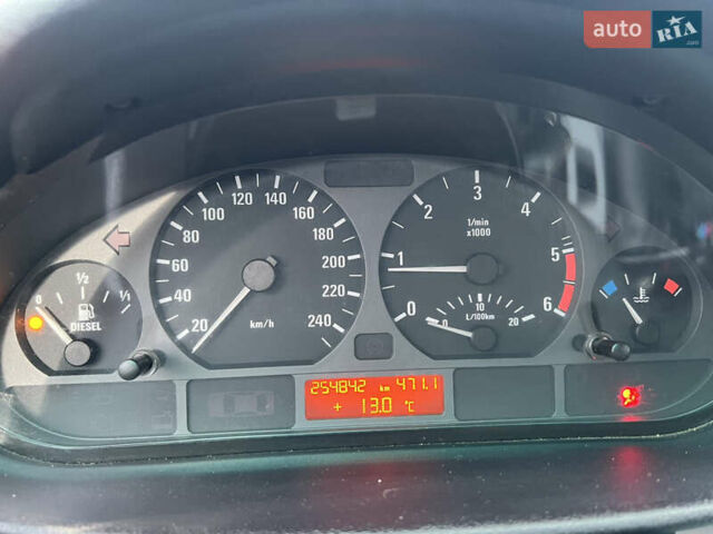 Сірий БМВ 3 Серія, об'ємом двигуна 2 л та пробігом 240 тис. км за 3550 $, фото 35 на Automoto.ua